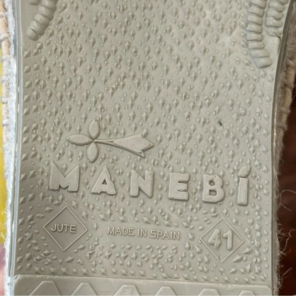 Manebí brand manebi